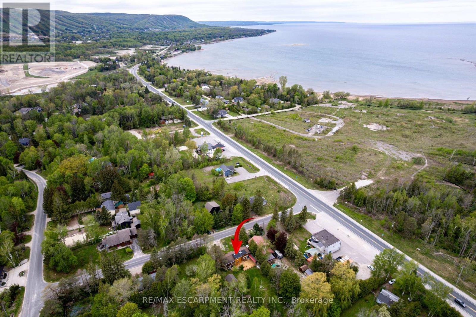 109 Hope Street, Blue Mountains, Ontario  L9Y 0L1 - Photo 48 - X12298042