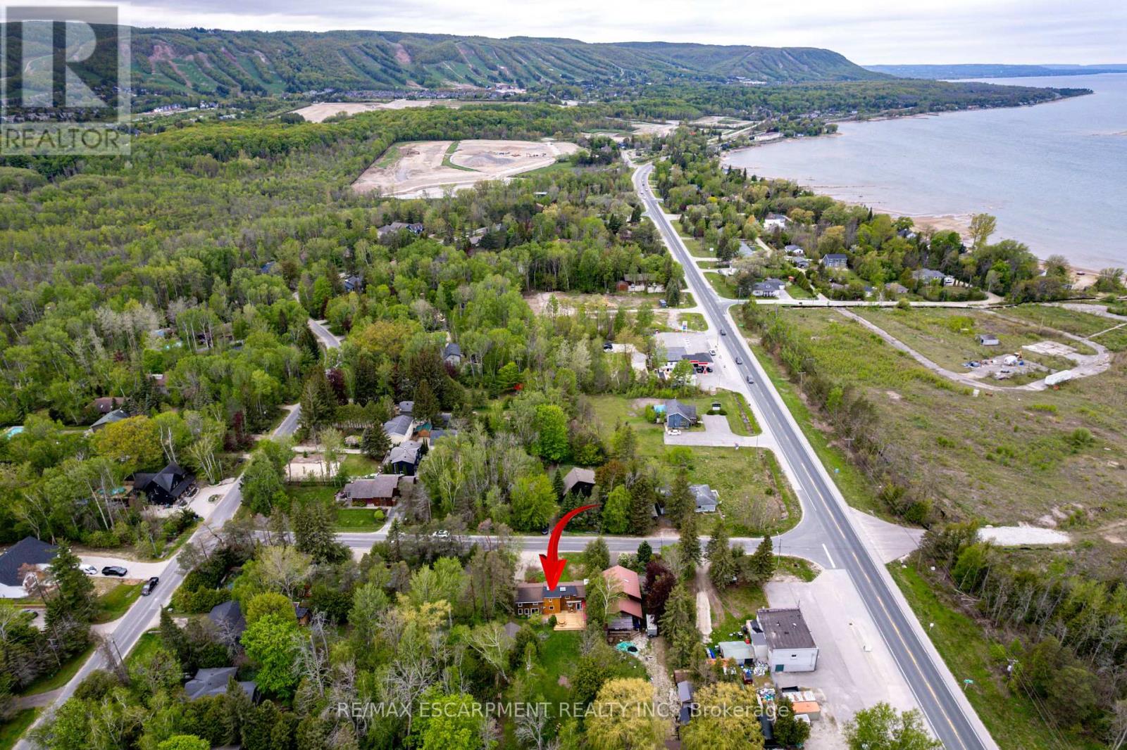 109 Hope Street, Blue Mountains, Ontario  L9Y 0L1 - Photo 49 - X12298042