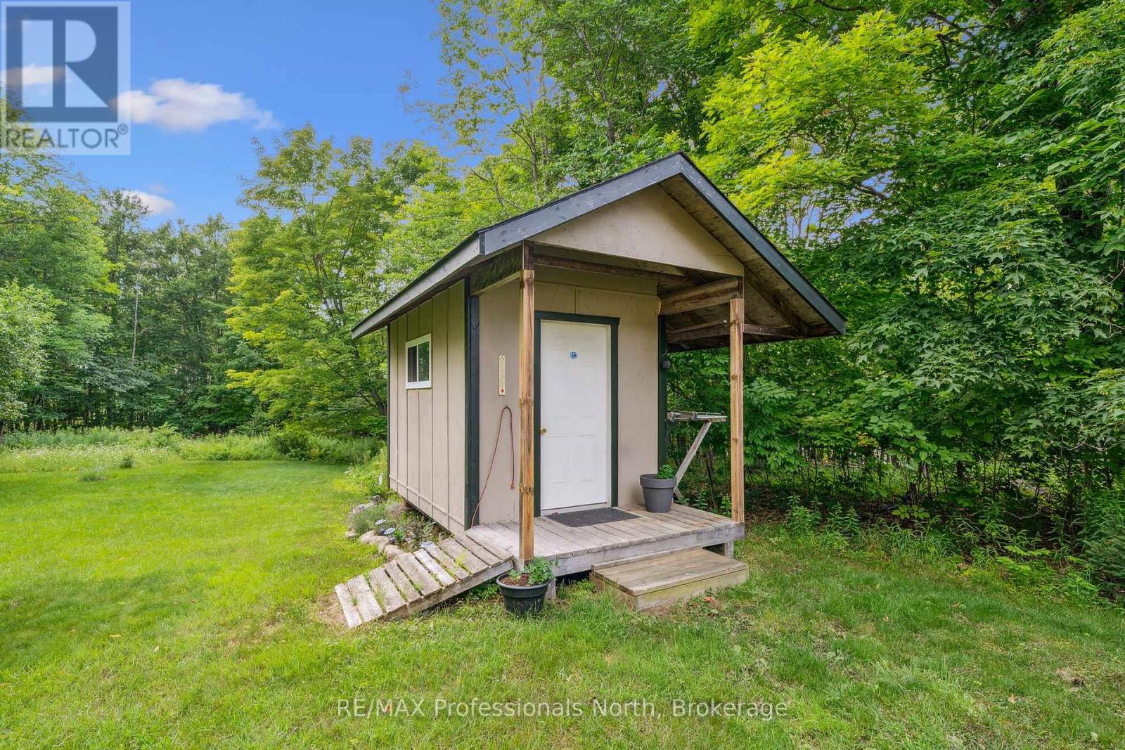 57 Yonge Street S, Huntsville, Ontario  P1H 1T8 - Photo 31 - X12281653