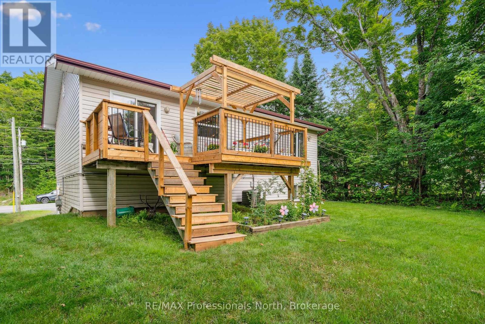 57 Yonge Street S, Huntsville, Ontario  P1H 1T8 - Photo 34 - X12281653