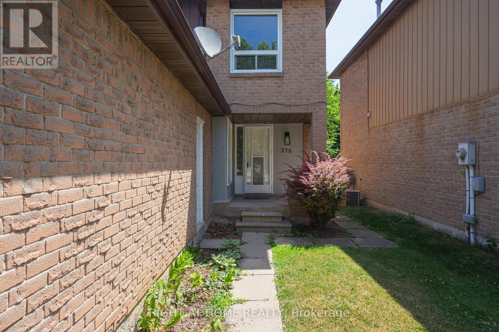 Property at 278 RISEBROUGH CIRCUIT image 2