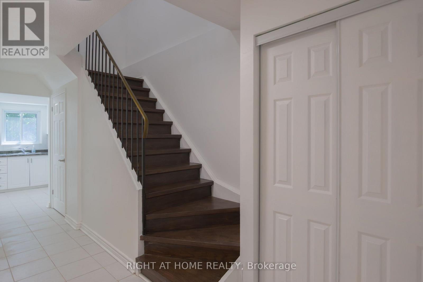 Property at 278 RISEBROUGH CIRCUIT image 3