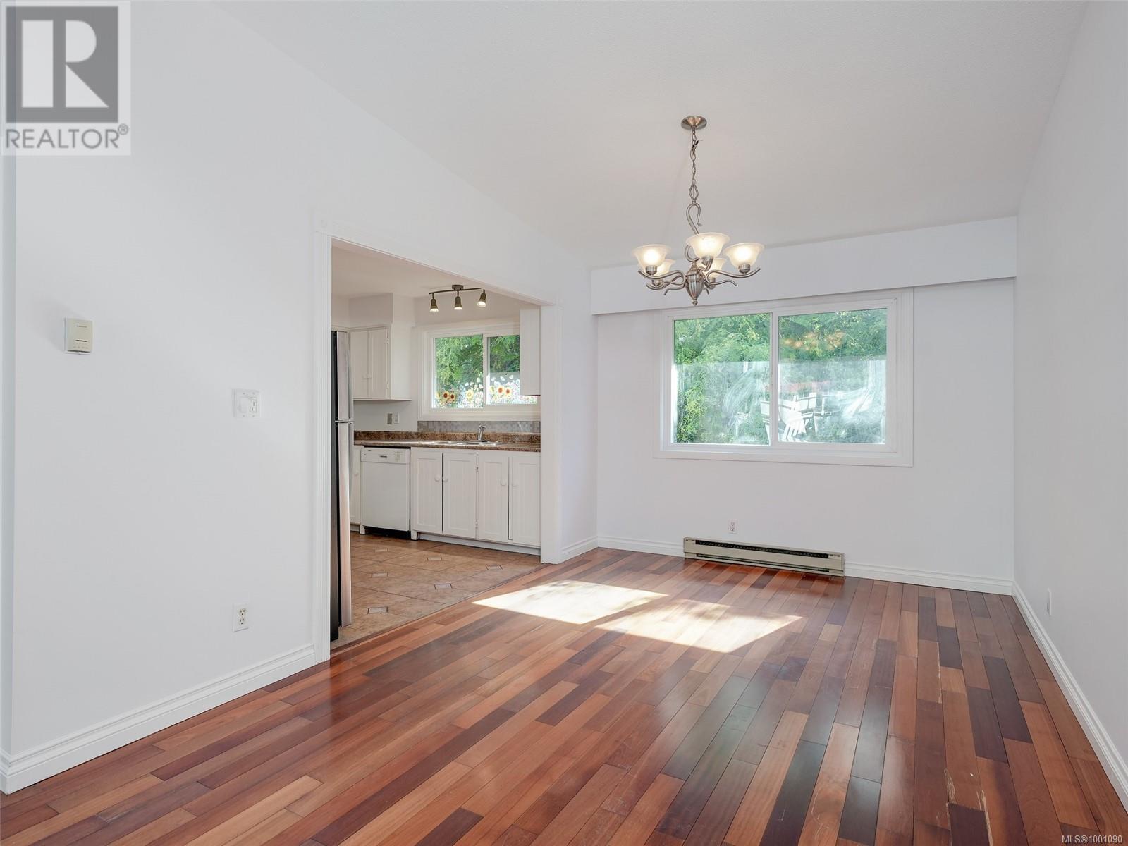 Property at 4429 Fieldmont Crt image 5