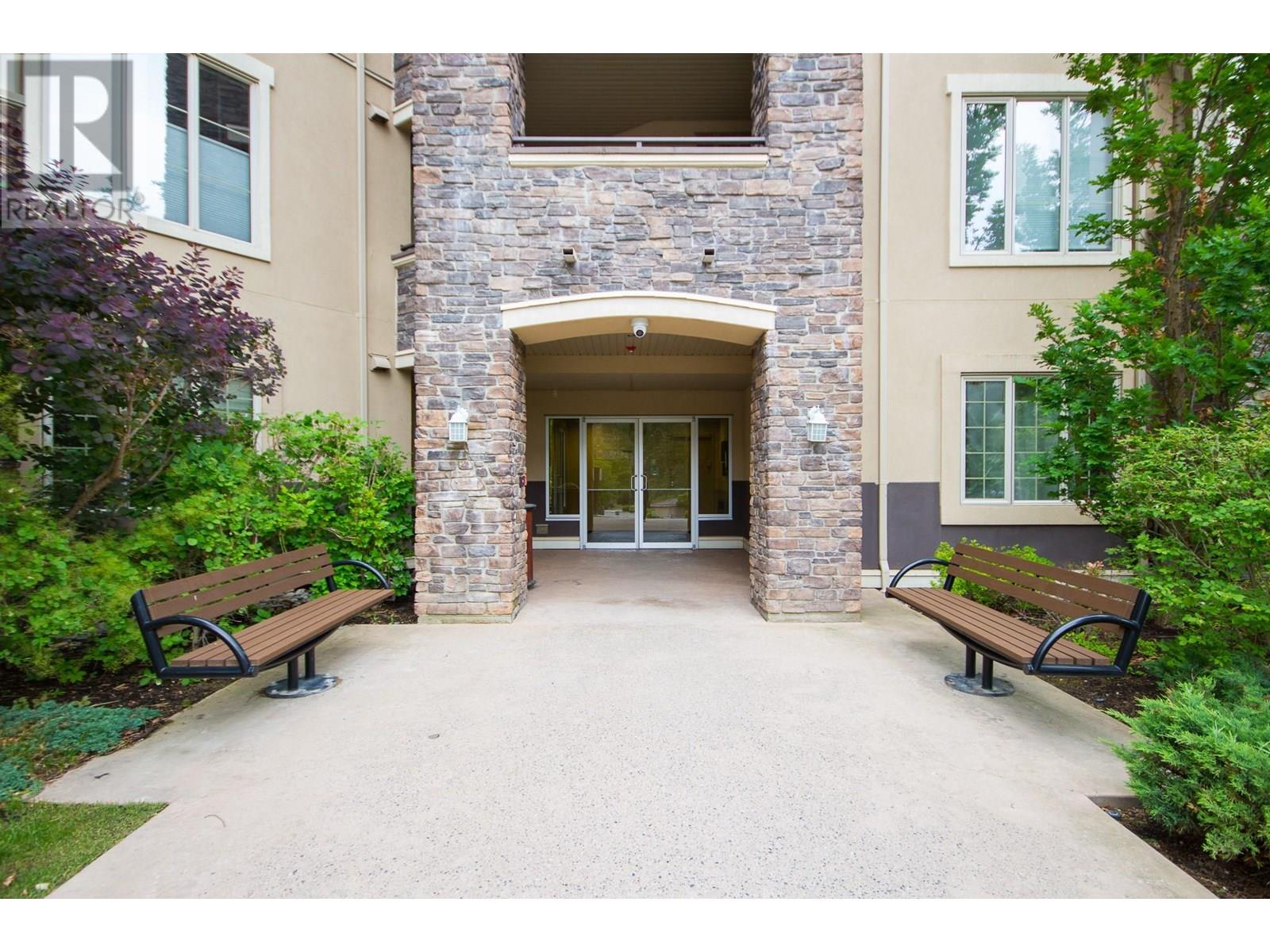 Property at 1873 Country Club Drive Unit# 2219 image 2