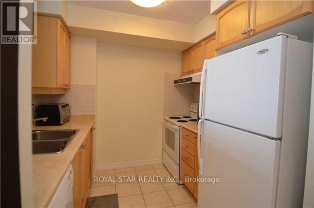 Property at 2616 - 700 HUMBERWOOD BOULEVARD image 5