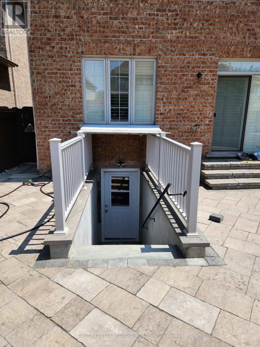 #LOWER - 28 CEDARHOLME AVENUE E, Caledon, Ontario