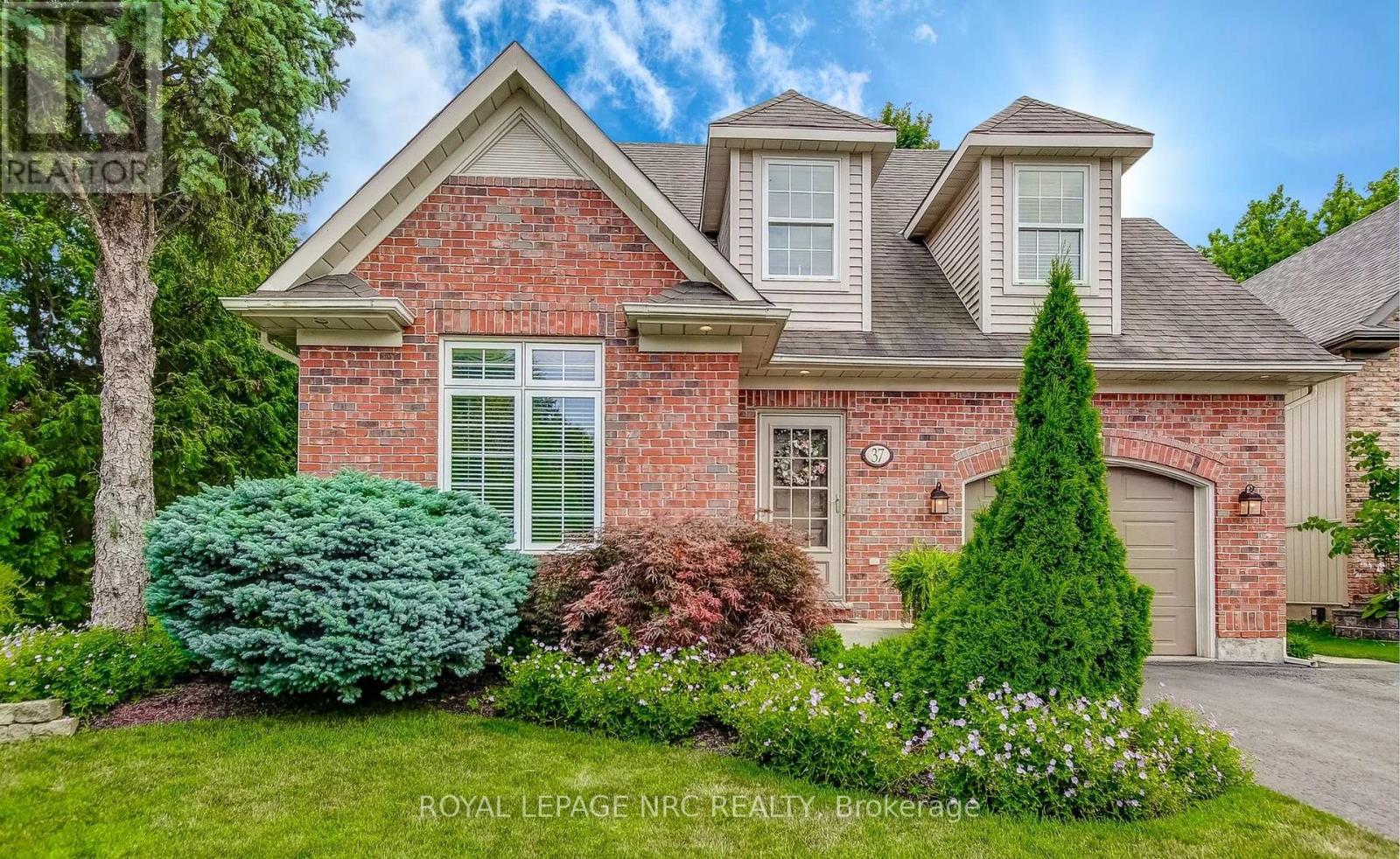 37 Frontier Drive, Niagara-On-The-Lake (Virgil), Ontario  L0S 1J0 - Photo 3 - X12298273