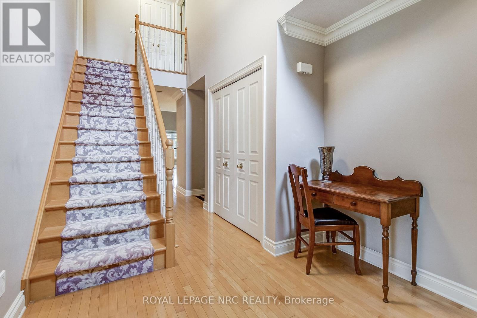 37 Frontier Drive, Niagara-On-The-Lake (Virgil), Ontario  L0S 1J0 - Photo 5 - X12298273