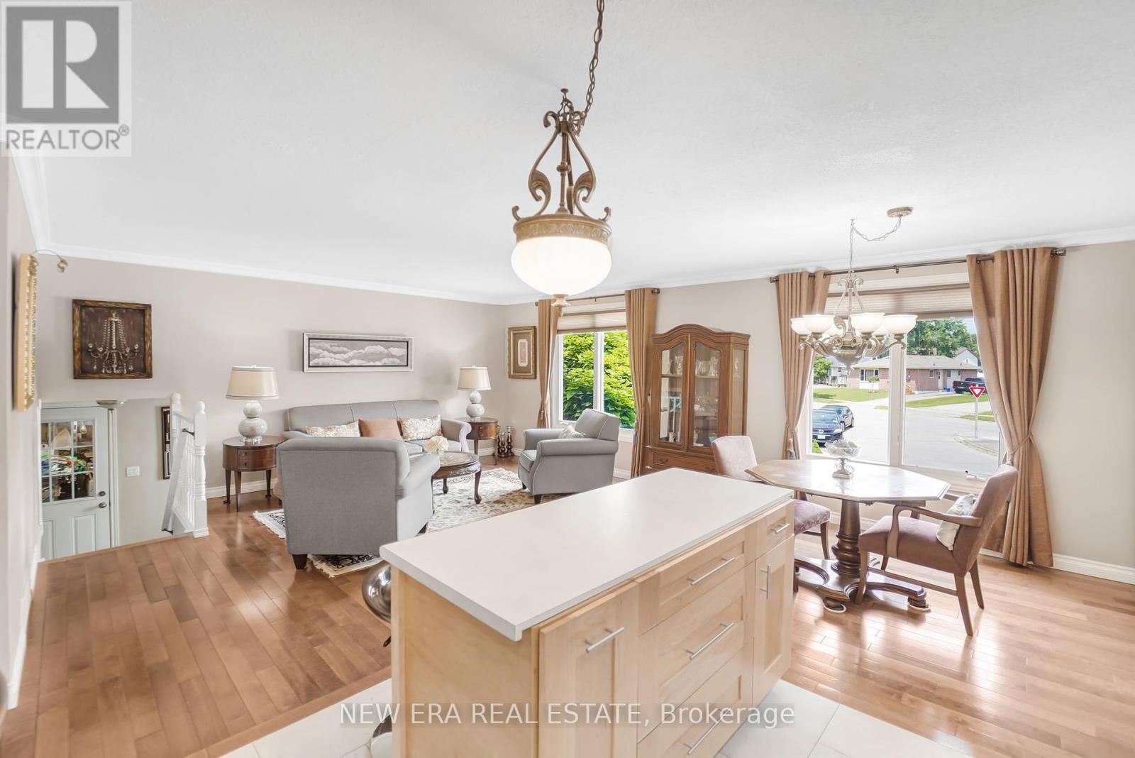 14 Thistledown Drive, Brantford, Ontario  N3R 6R9 - Photo 17 - X12298088