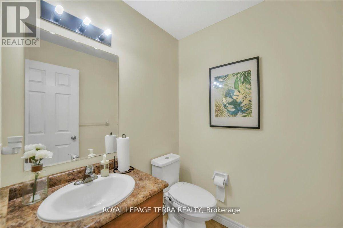 31 Vipond Street, Guelph (Grange Road), Ontario  N1E 0G9 - Photo 27 - X12298107