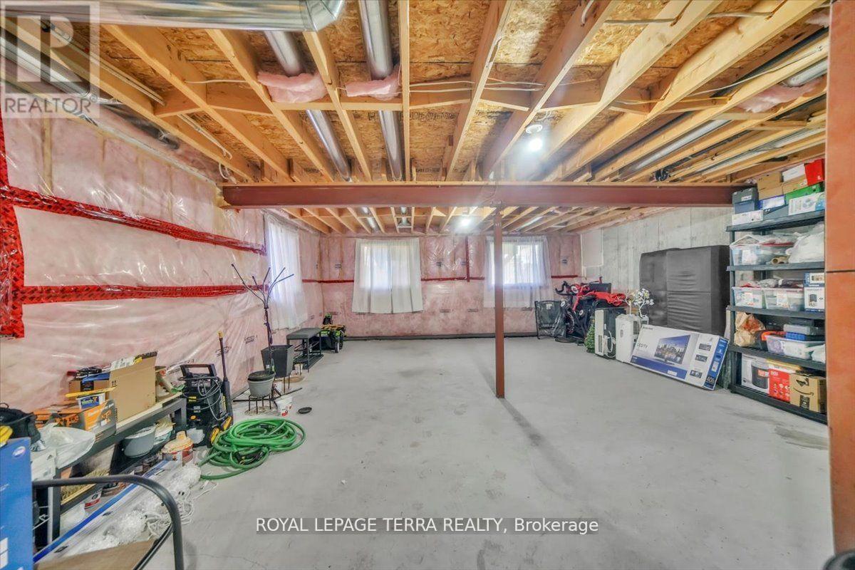 31 Vipond Street, Guelph (Grange Road), Ontario  N1E 0G9 - Photo 29 - X12298107