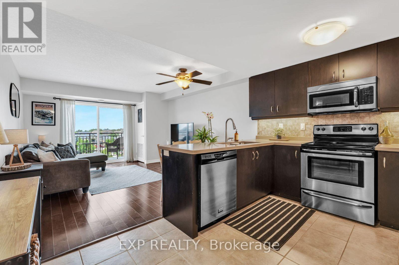 Property at 414 - 60 LYNNMORE STREET image 2