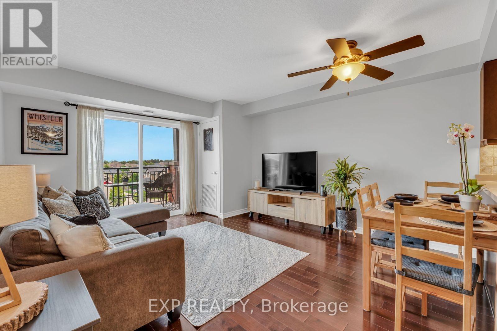 Property at 414 - 60 LYNNMORE STREET image 4