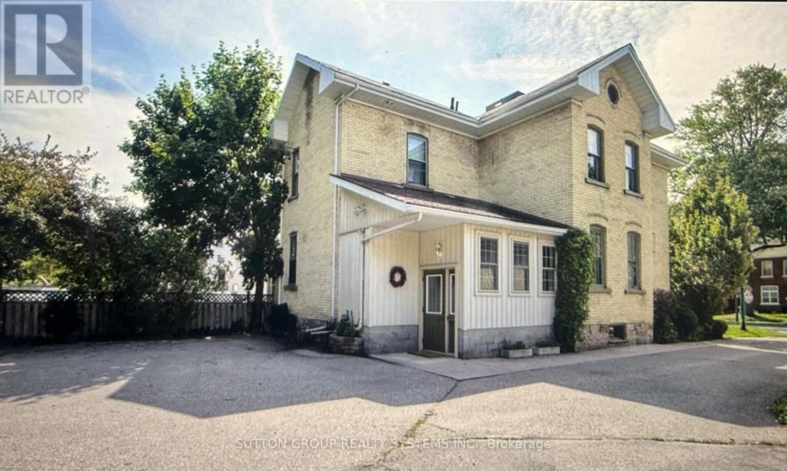258 Ontario Street, Stratford, Ontario  N5A 3H5 - Photo 33 - X12298221