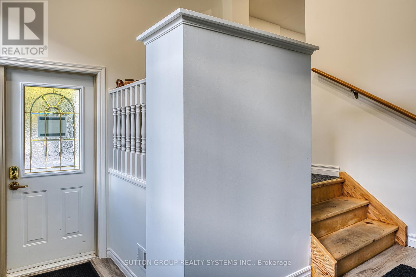 258 Ontario Street, Stratford, Ontario  N5A 3H5 - Photo 4 - X12298227