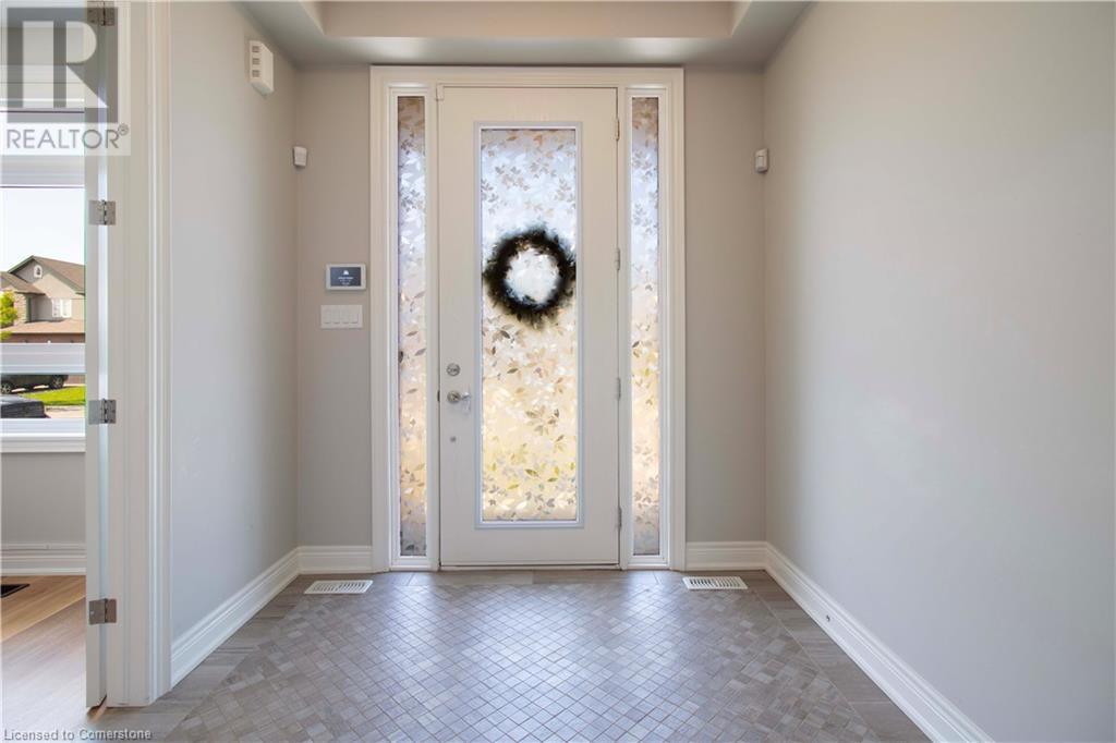 Property at 19 SECINARO Avenue image 4