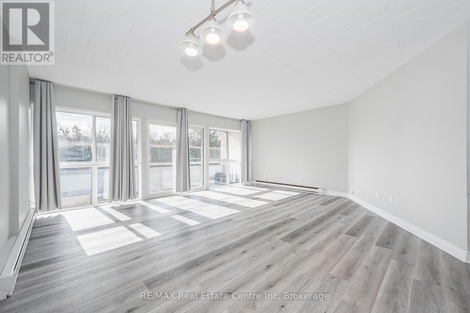 Property at 102 - 105 CONROY CRESCENT image 1