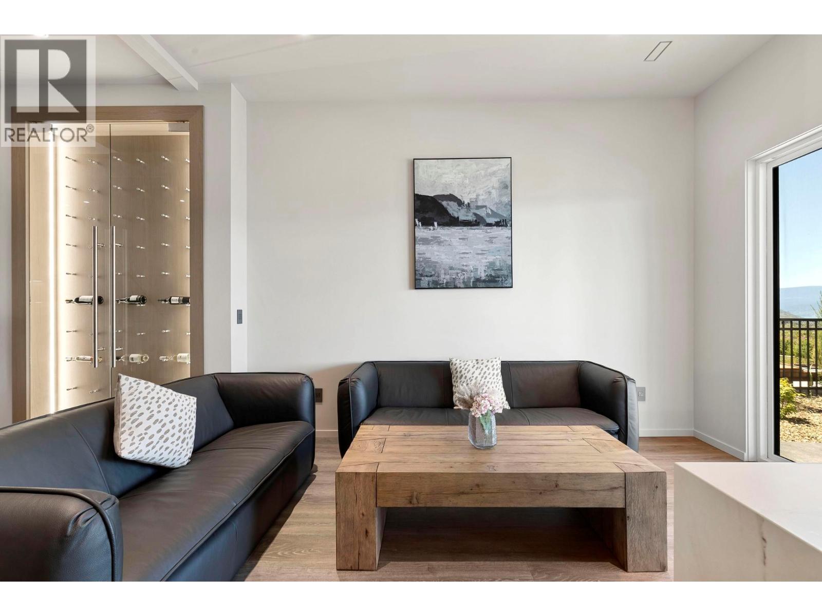 5546 Upper Mission Drive, Kelowna, British Columbia  V1W 5M4 - Photo 53 - 10352257