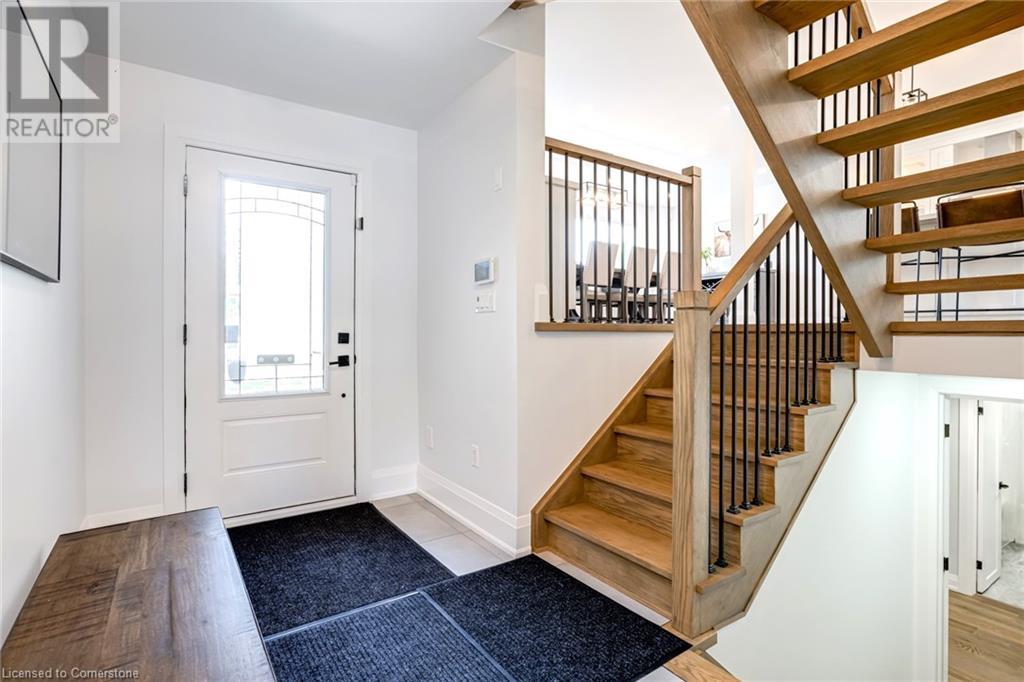 Property at 5199 BROUGHTON Crescent image 3