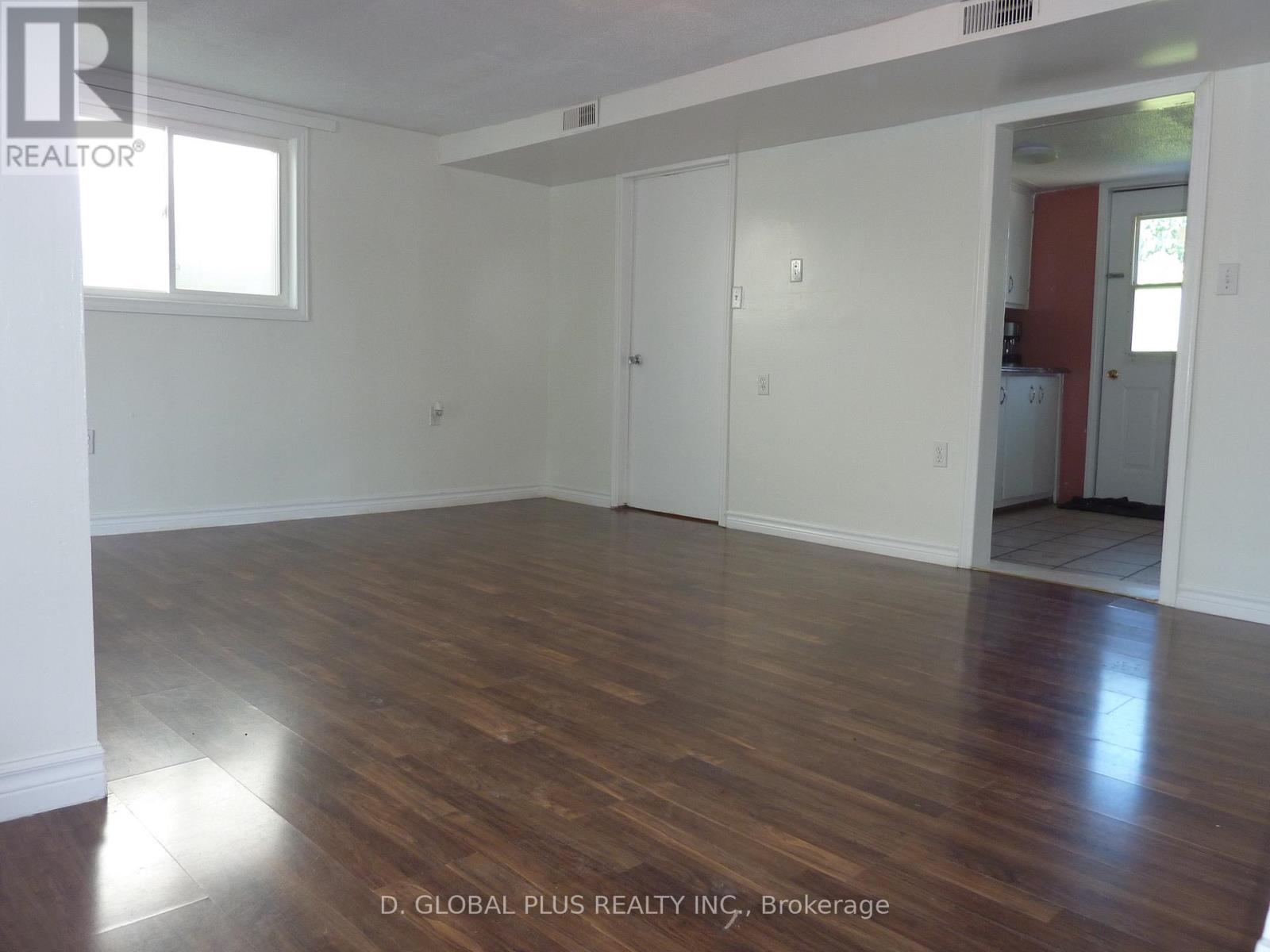 18317 County Rd 2 Highway, South Glengarry, Ontario  K6H 5R5 - Photo 6 - X12298339