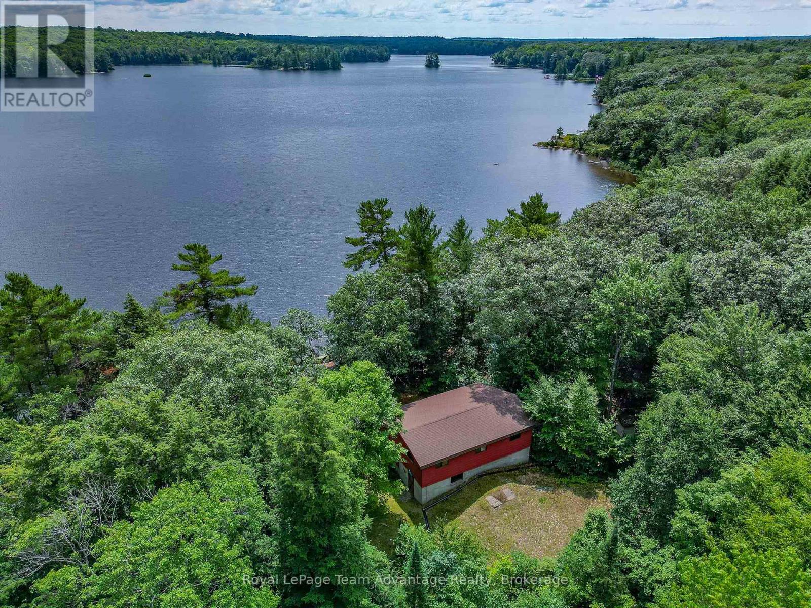 32 Christie Court, Seguin, Ontario  P2A 2W9 - Photo 4 - X12298312