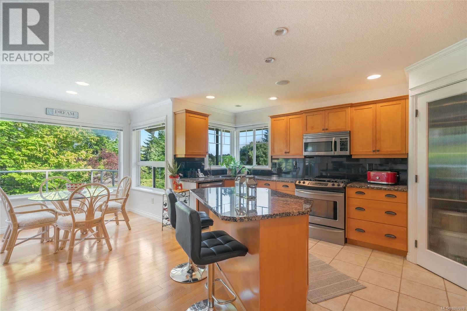 Property at 2390 Glenellen Pl image 1