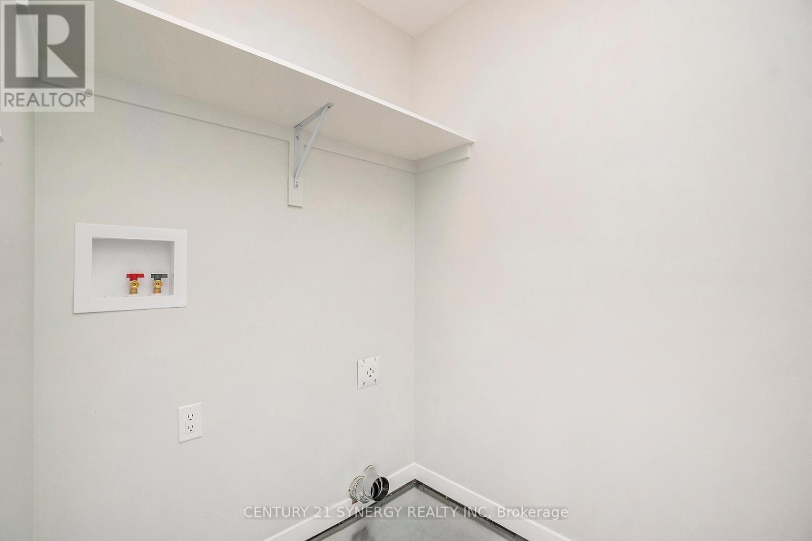 65 Villeneuve Street, North Stormont, Ontario  K0C 1W0 - Photo 30 - X12298368