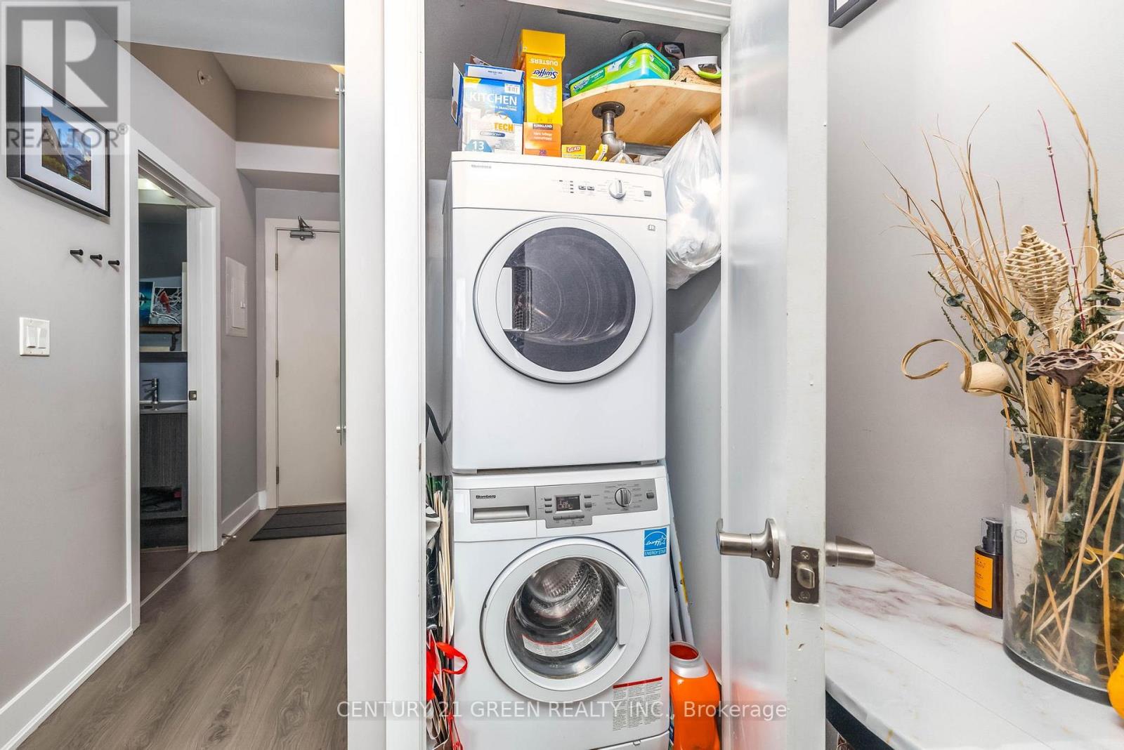 203 - 99 The Donway Way, Toronto (Banbury-Don Mills), Ontario  M3C 0G1 - Photo 9 - C12298257