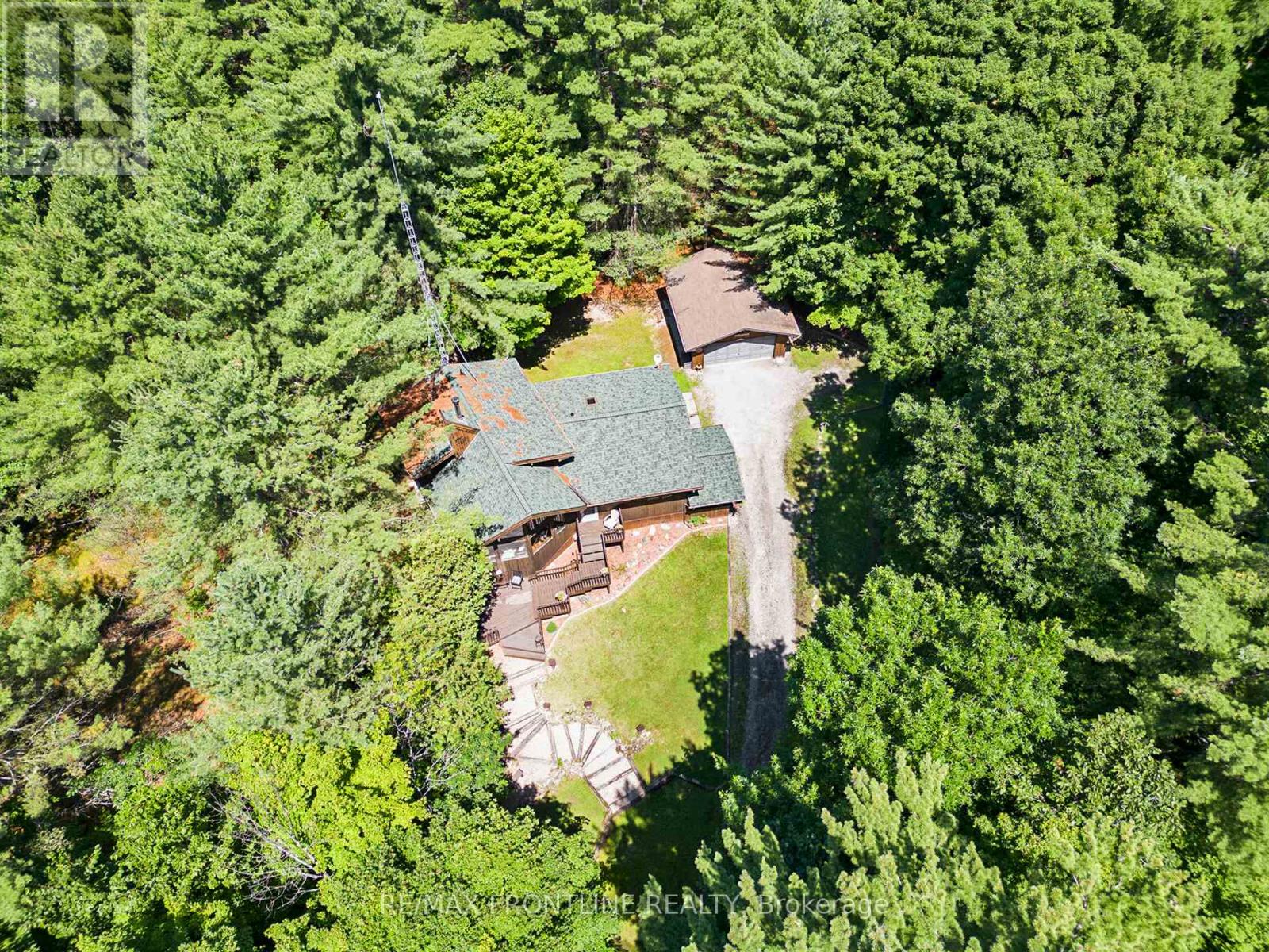 327 Lakewood Road, Tay Valley, Ontario  K7H 0C7 - Photo 46 - X12298350