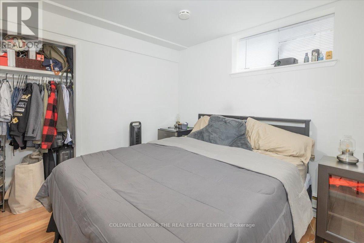 379 Simcoe Street, Newmarket, Ontario  L3Y 2M4 - Photo 41 - N12298261