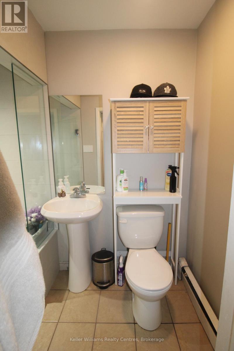 163/165 Countess Street N, West Grey, Ontario  N0G 1R0 - Photo 7 - X12287936