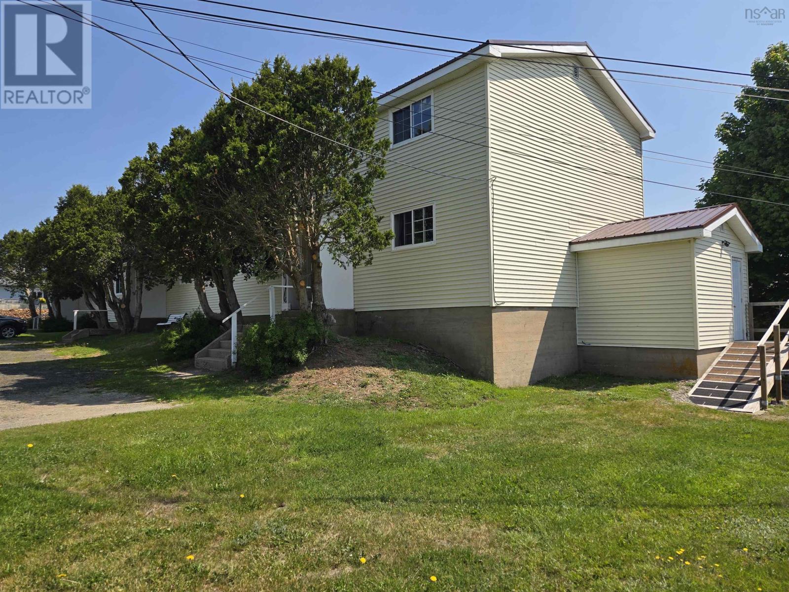 127-140-142-144 Third Avenue, 127 Third, Digby, Nova Scotia  B0V 1A0 - Photo 4 - 202502304