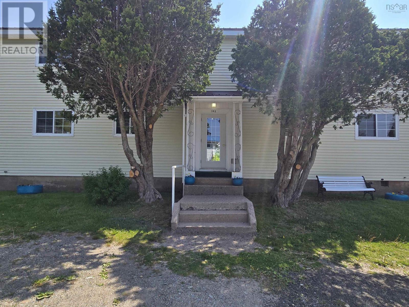 127-140-142-144 Third Avenue, 127 Third, Digby, Nova Scotia  B0V 1A0 - Photo 8 - 202502304