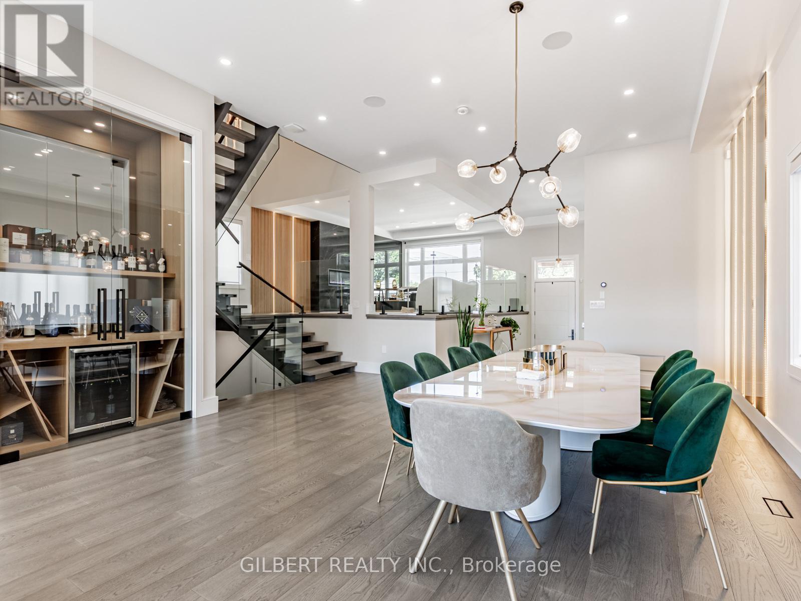 485 Ridelle Avenue, Toronto, Ontario  M6B 1K6 - Photo 6 - W12298234