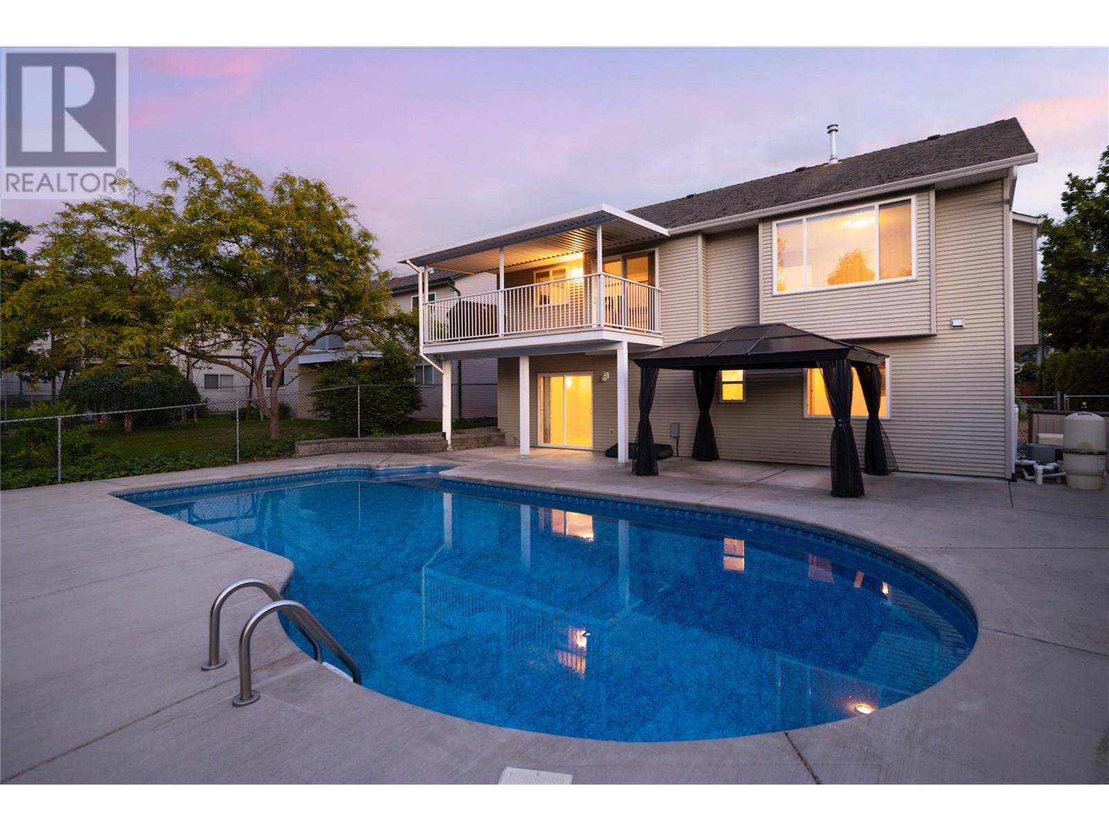 506 Harrop Avenue, Kelowna, British Columbia  V1X 6J3 - Photo 8 - 10351274