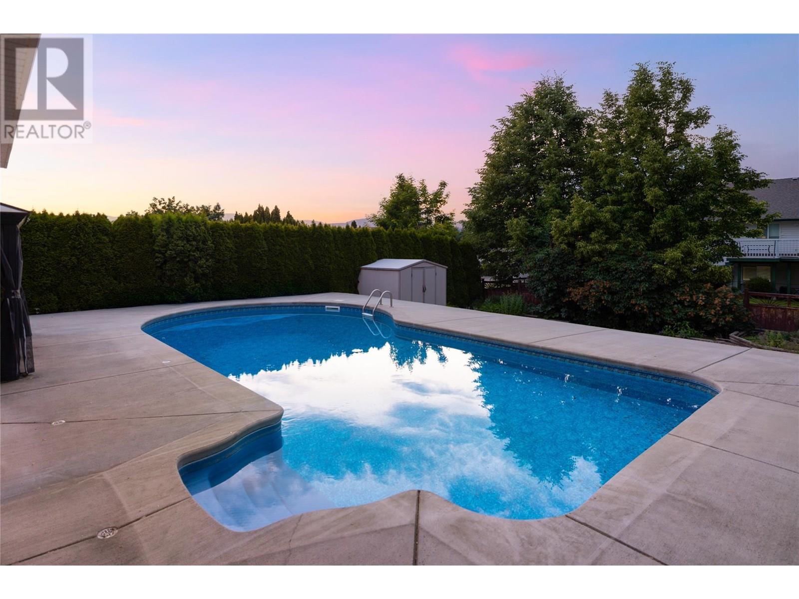 506 Harrop Avenue, Kelowna, British Columbia  V1X 6J3 - Photo 10 - 10351274