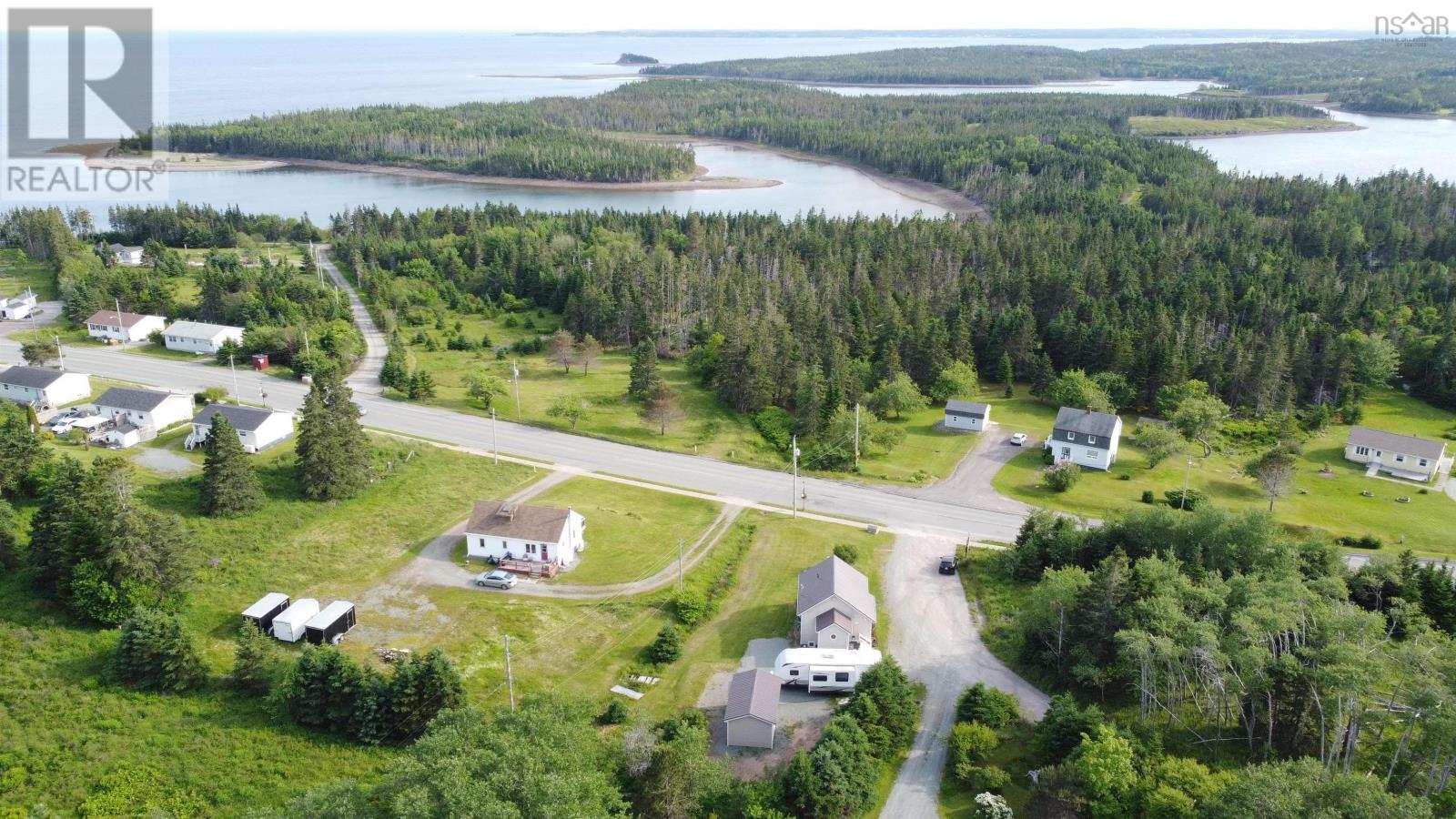 9653 Grenville Street, St. Peter's, Nova Scotia  B0E 3B0 - Photo 6 - 202516185