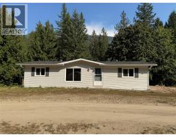 1531 Mountain Ridge Road, robson, British Columbia