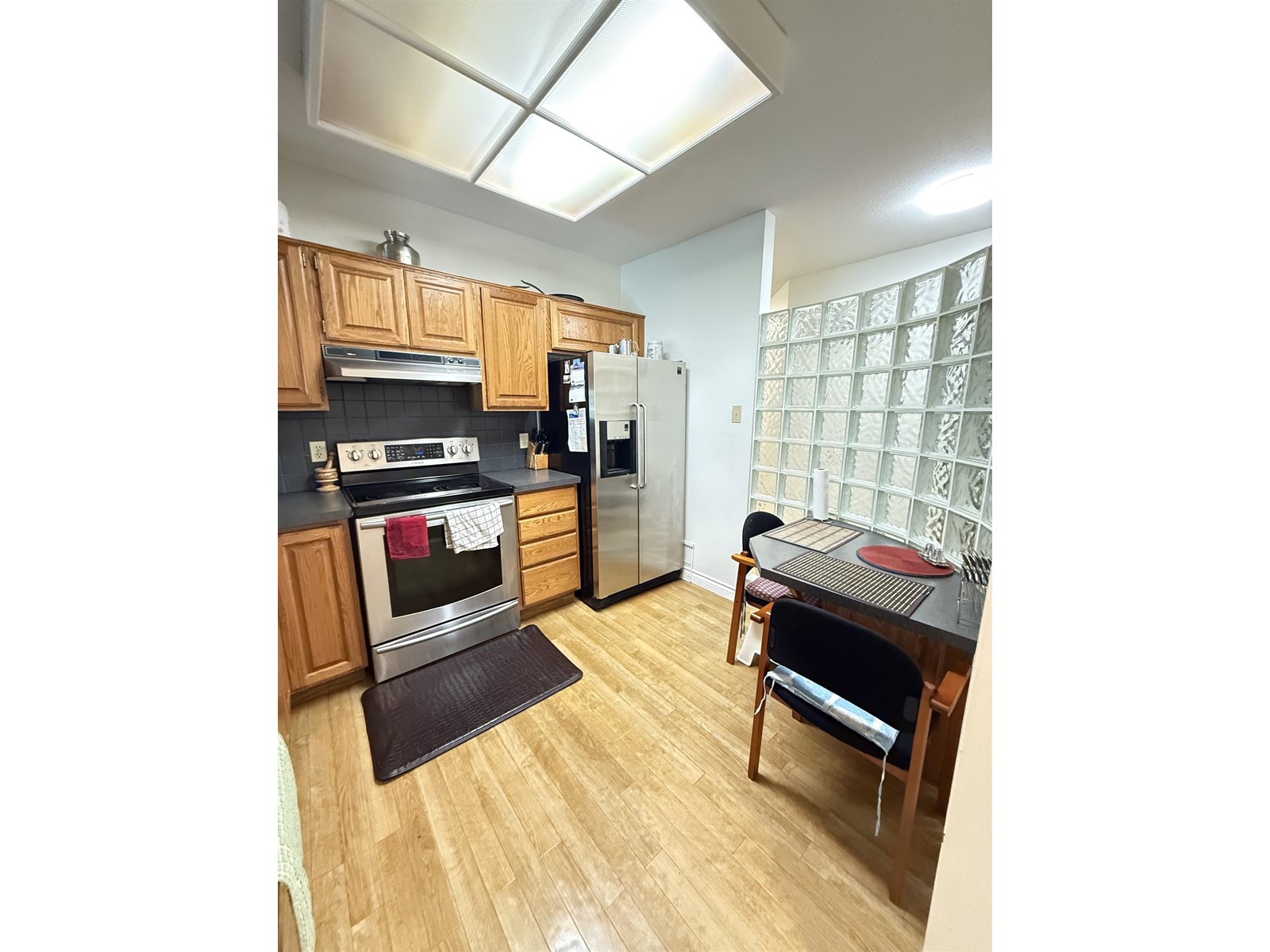 Property at 207 1255 BEST STREET image 3