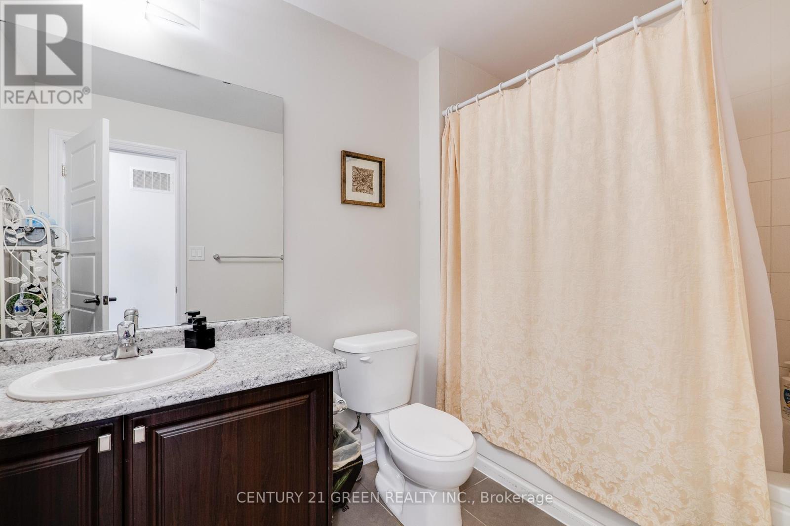22 Scarletwood Street, Hamilton, Ontario  L8J 0K8 - Photo 44 - X12298287