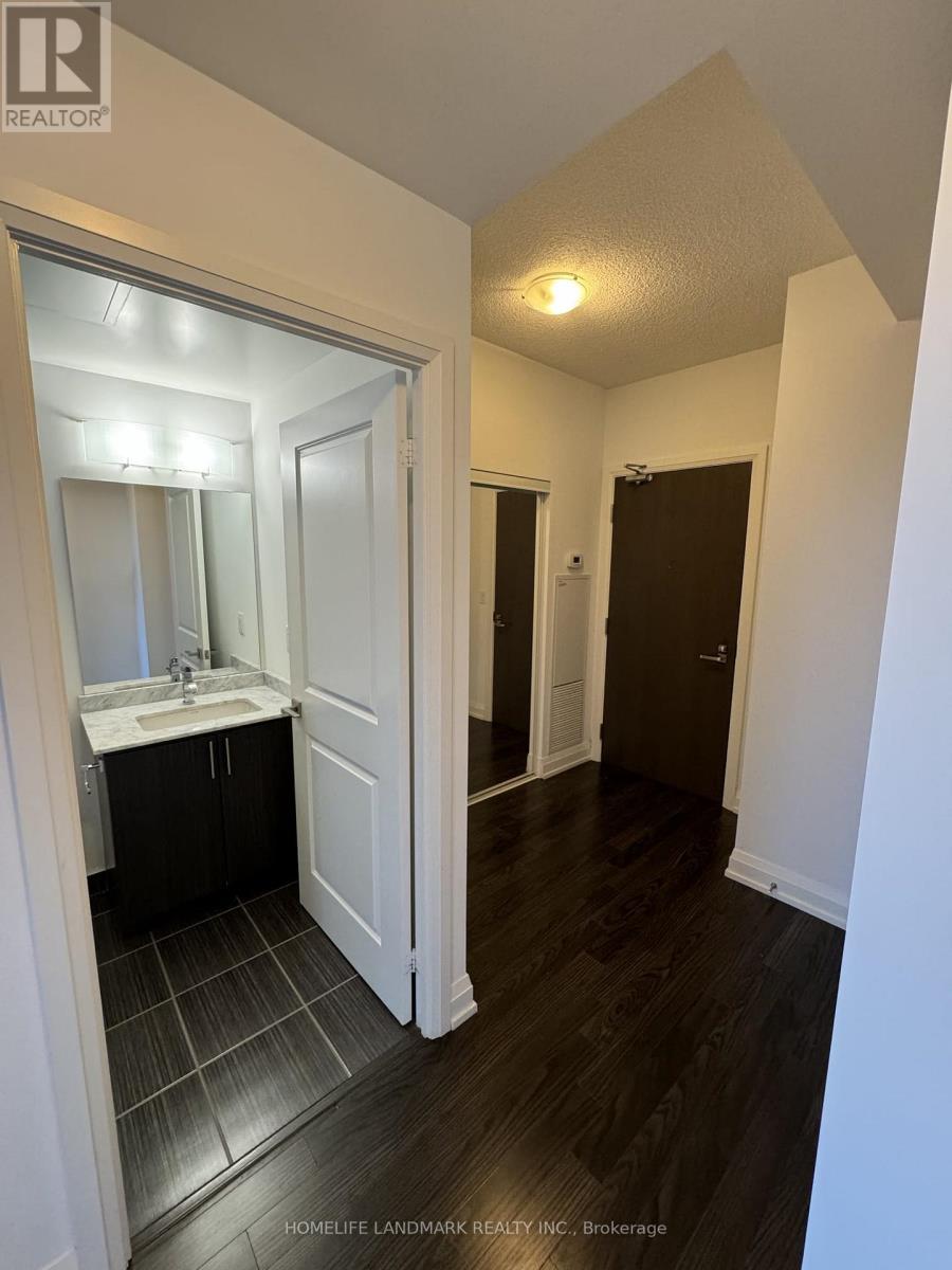 1101 - 7171 Yonge Street, Markham, Ontario  L3T 0C5 - Photo 8 - N12298398