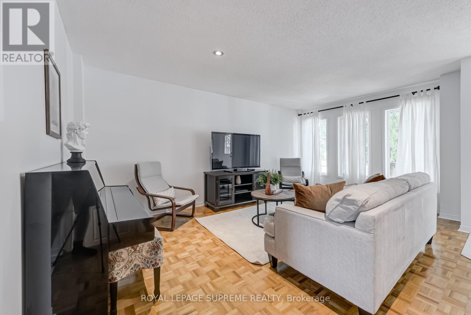 Property at 594 NAPA VALLEY AVENUE image 3