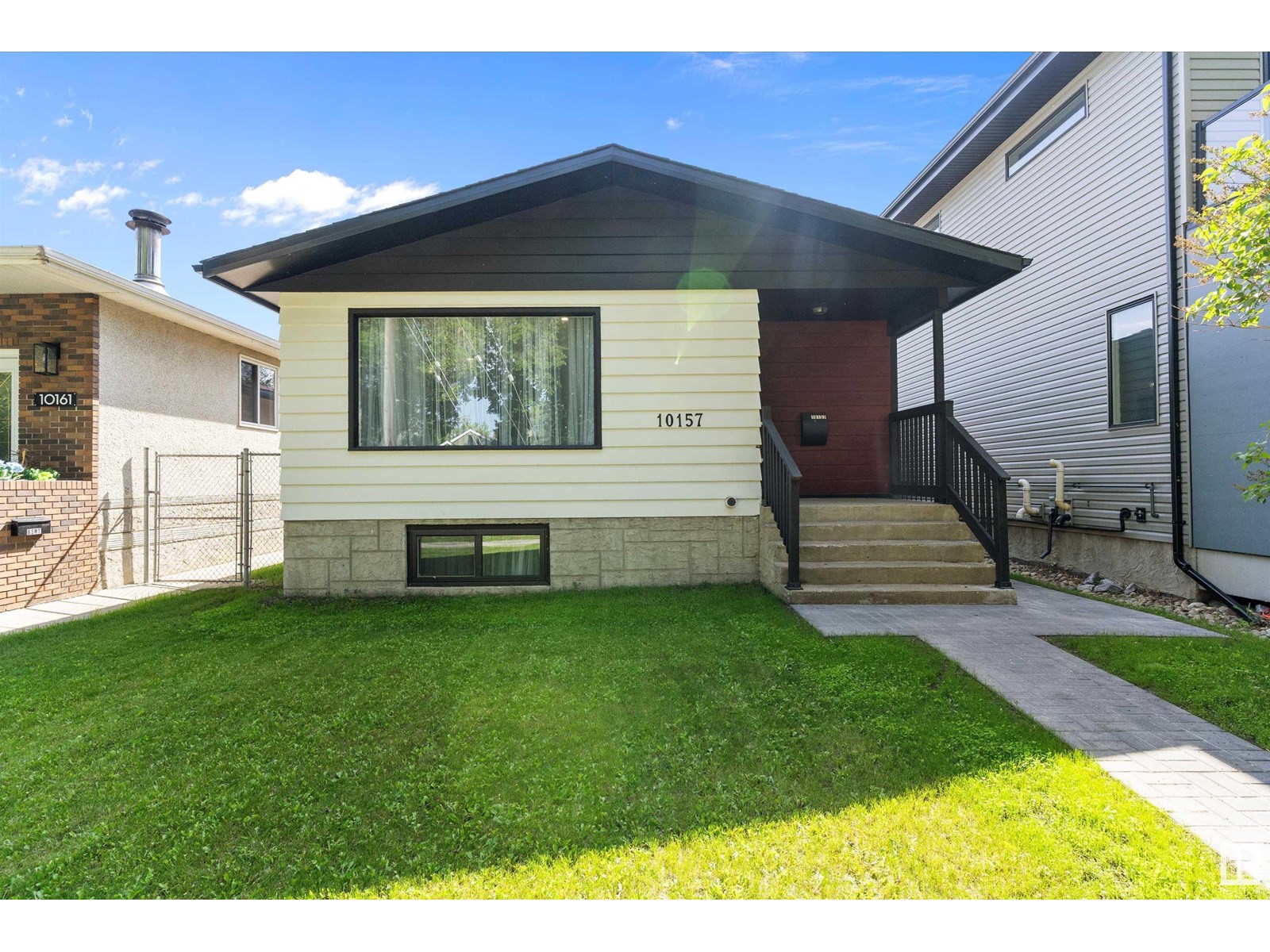 Property at 10157 145 ST NW NW image 2