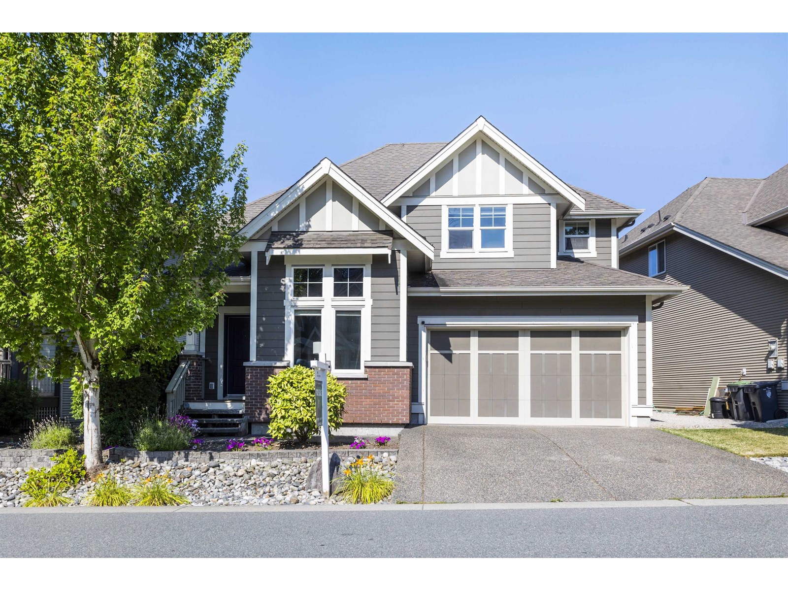 7065 208A STREET, langley, British Columbia