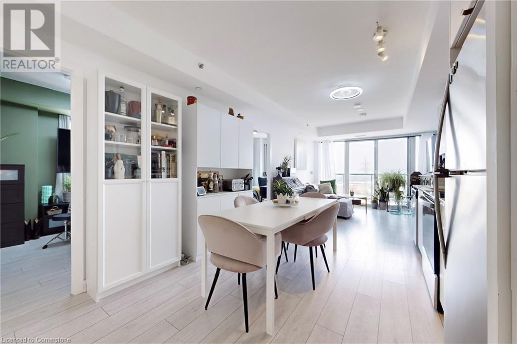 Property at 3210 DAKOTA COMMON Common Unit# A814 image 5