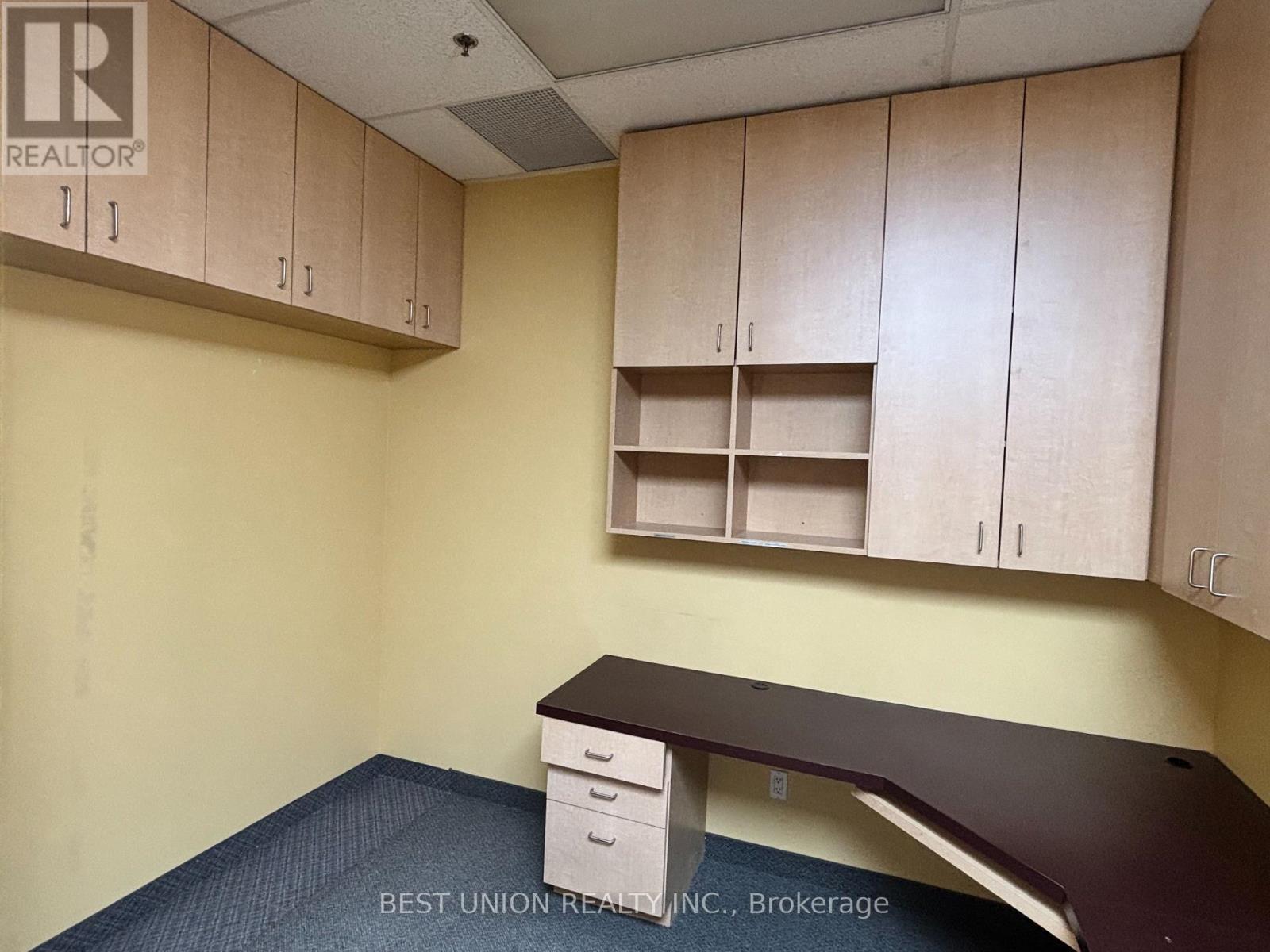 112 - 7155 Woodbine Avenue, Markham, Ontario  L3R 1A3 - Photo 11 - N12276655
