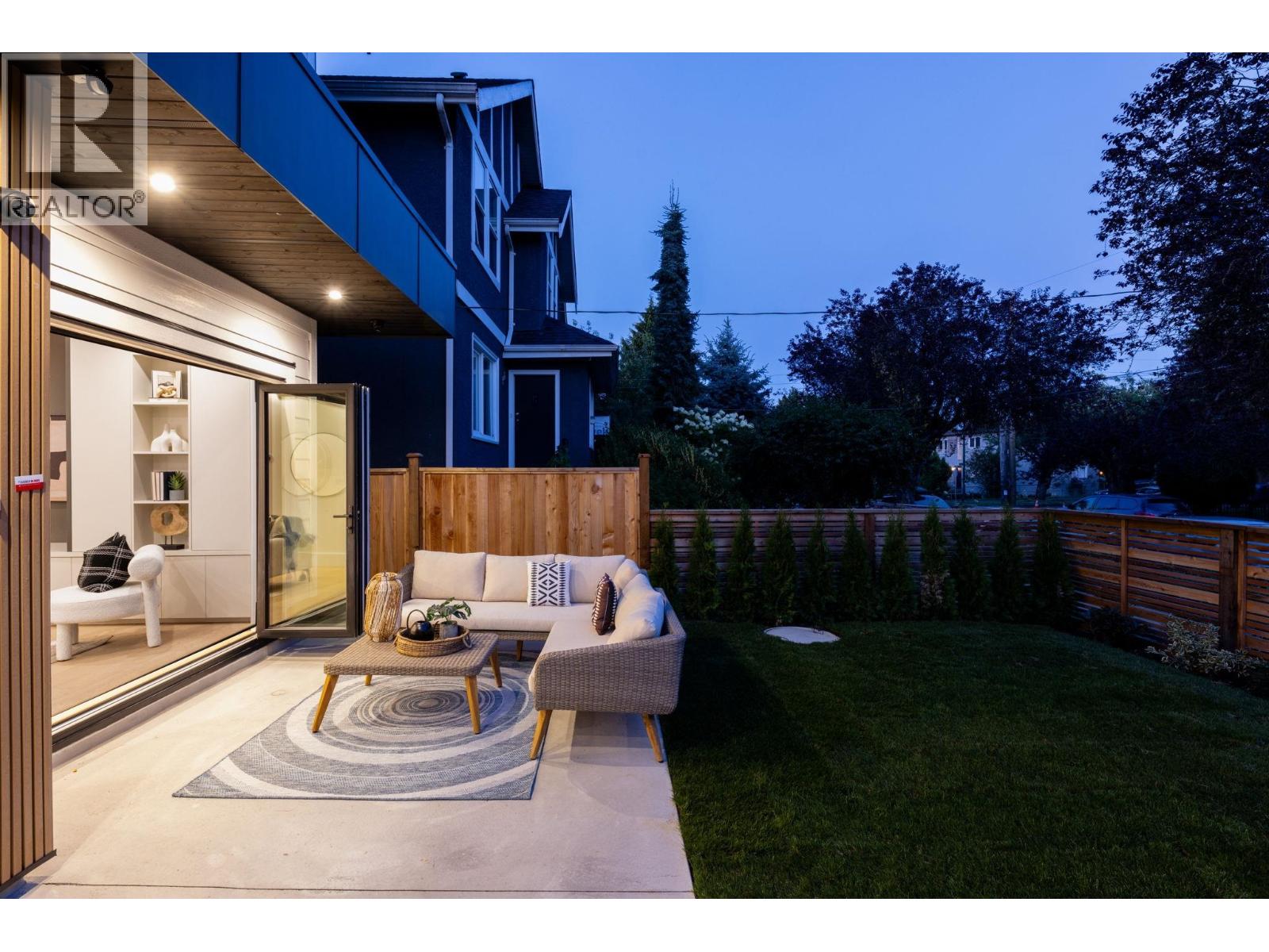 #1 1079 E 14th Avenue, Vancouver, British Columbia  V5T 2P1 - Photo 34 - R3029113