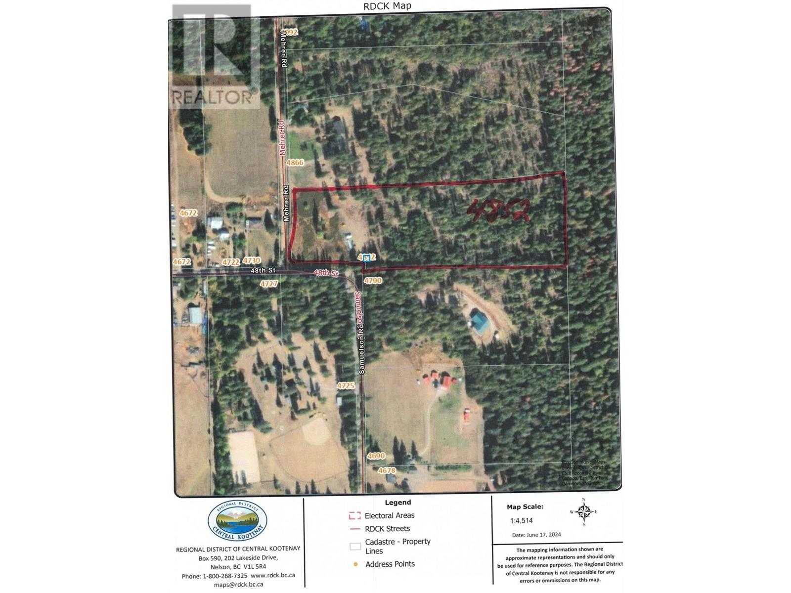 4852 48th Street, Canyon, British Columbia  V0B 1C1 - Photo 2 - 10356501