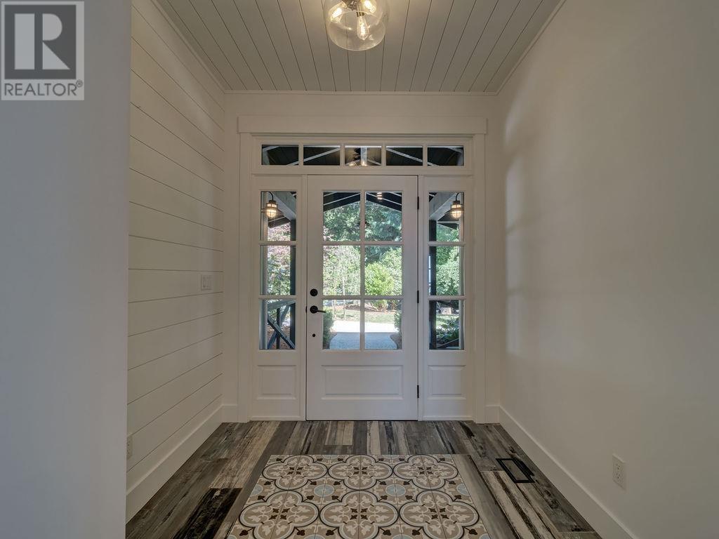 3175-3177 Beach Avenue, Roberts Creek, British Columbia  V0N 2W2 - Photo 7 - R3029101