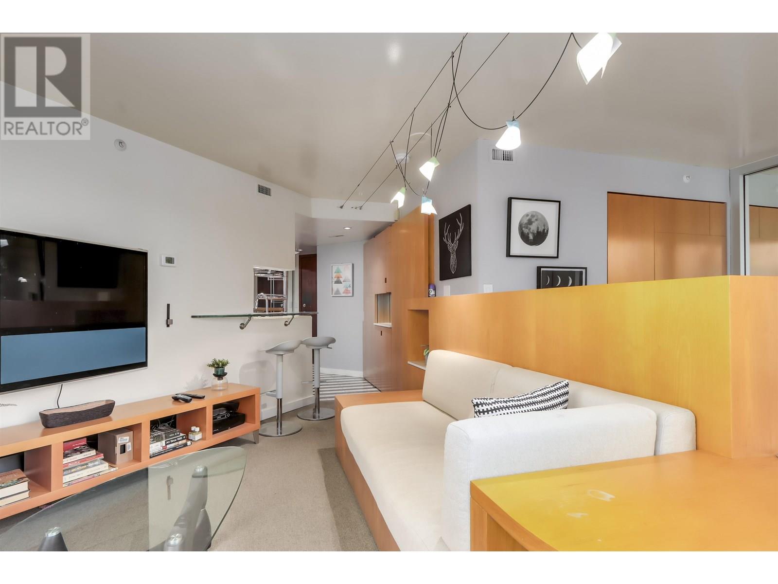 1404 1050 Burrard Street, Vancouver, British Columbia  V6Z 2S3 - Photo 8 - R3023542